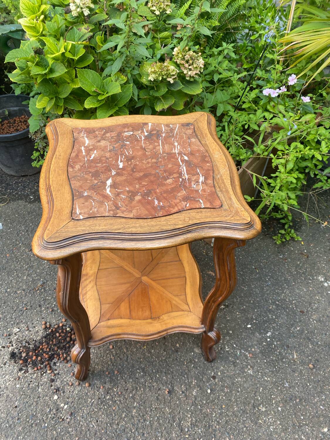 Sellette marbre et marqueterie