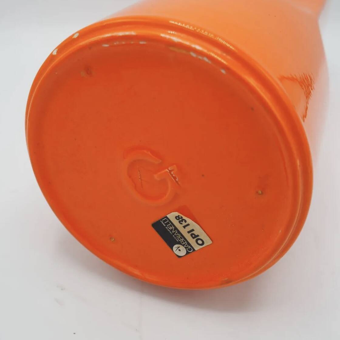 Gabbianelli vase – Italian design from the 1970s – orange-red ceramic