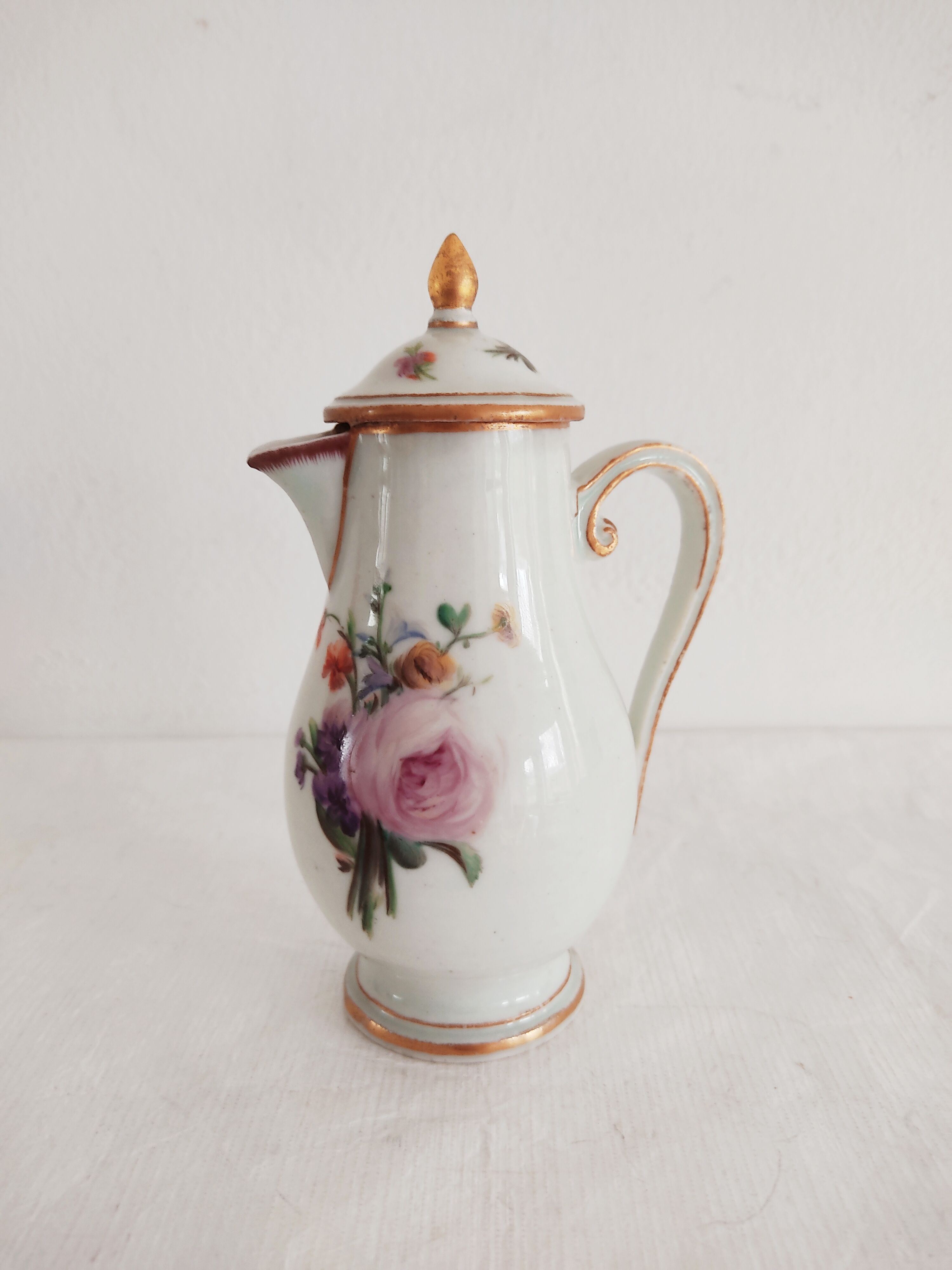 Small flower porcelain teapot, late 19th