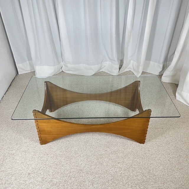 Sculptural coffee table in mahogany and glass – Europe, 1970s