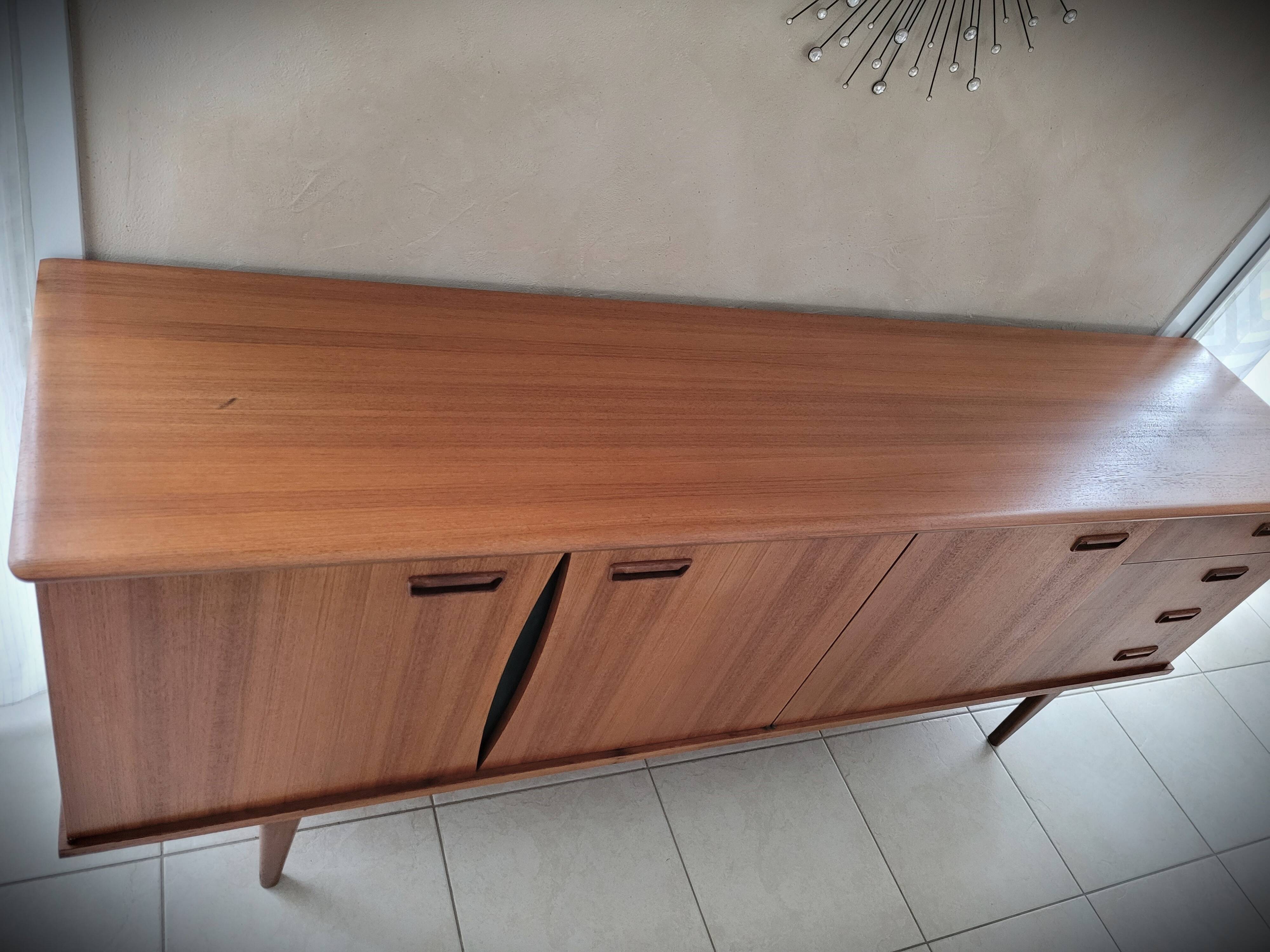 Scandinavian design teak sideboard LB France