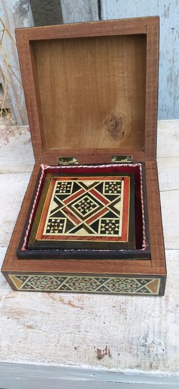Lebanon marquetry box