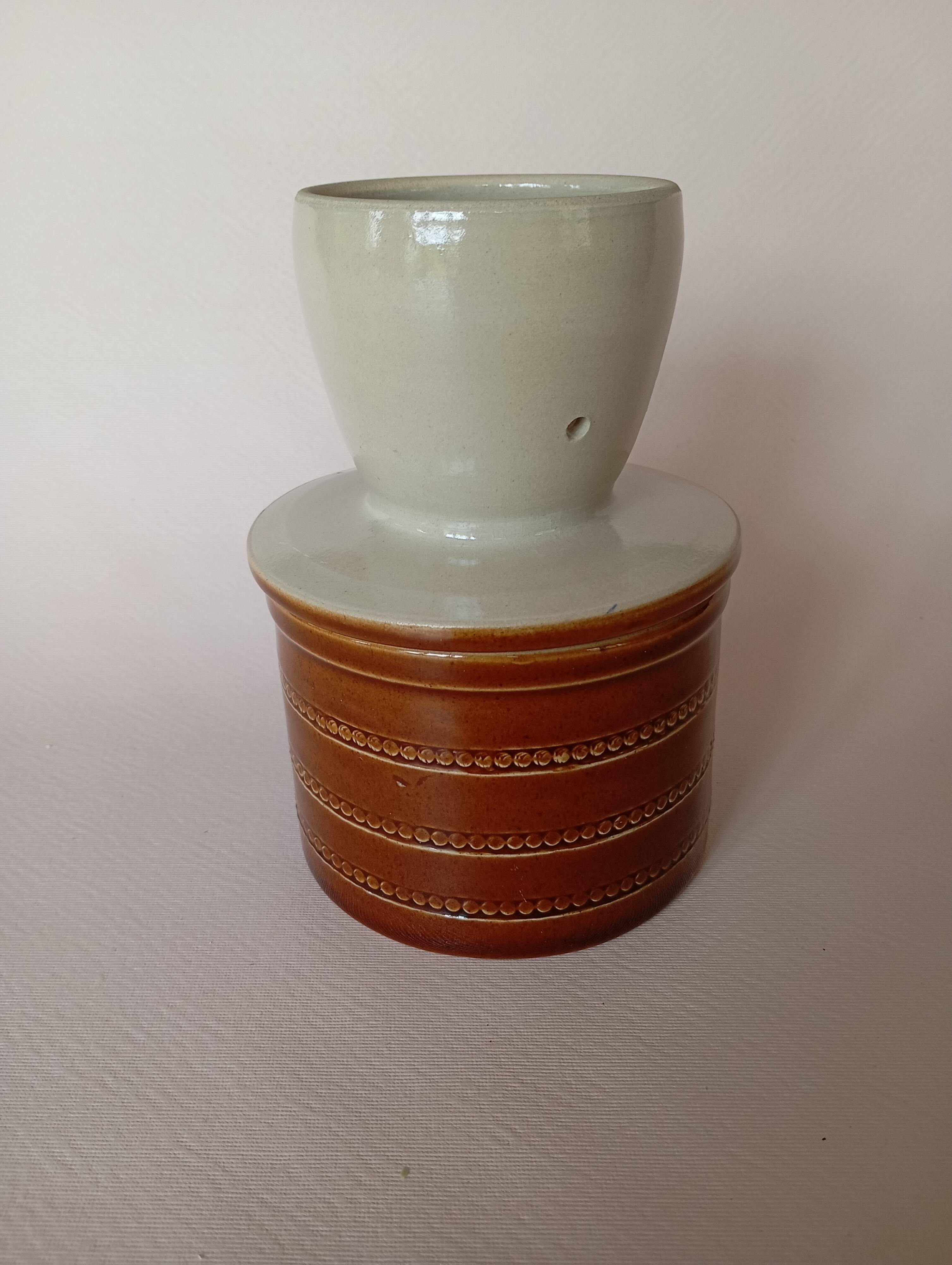 Berry sandstone water butter dish
