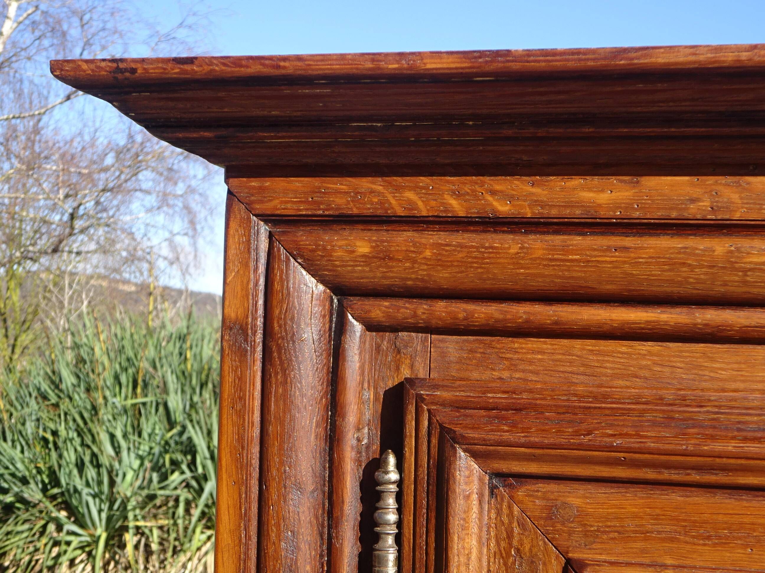 Small oak cabinet, 4 doors, Louis XIII style