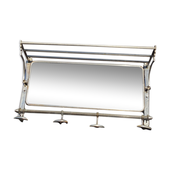 Coat holder