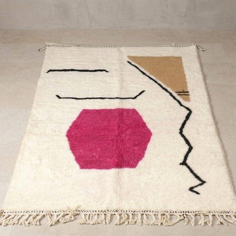Natural wool rug, authentic handmade fabric, size 1.5/2.5 m.