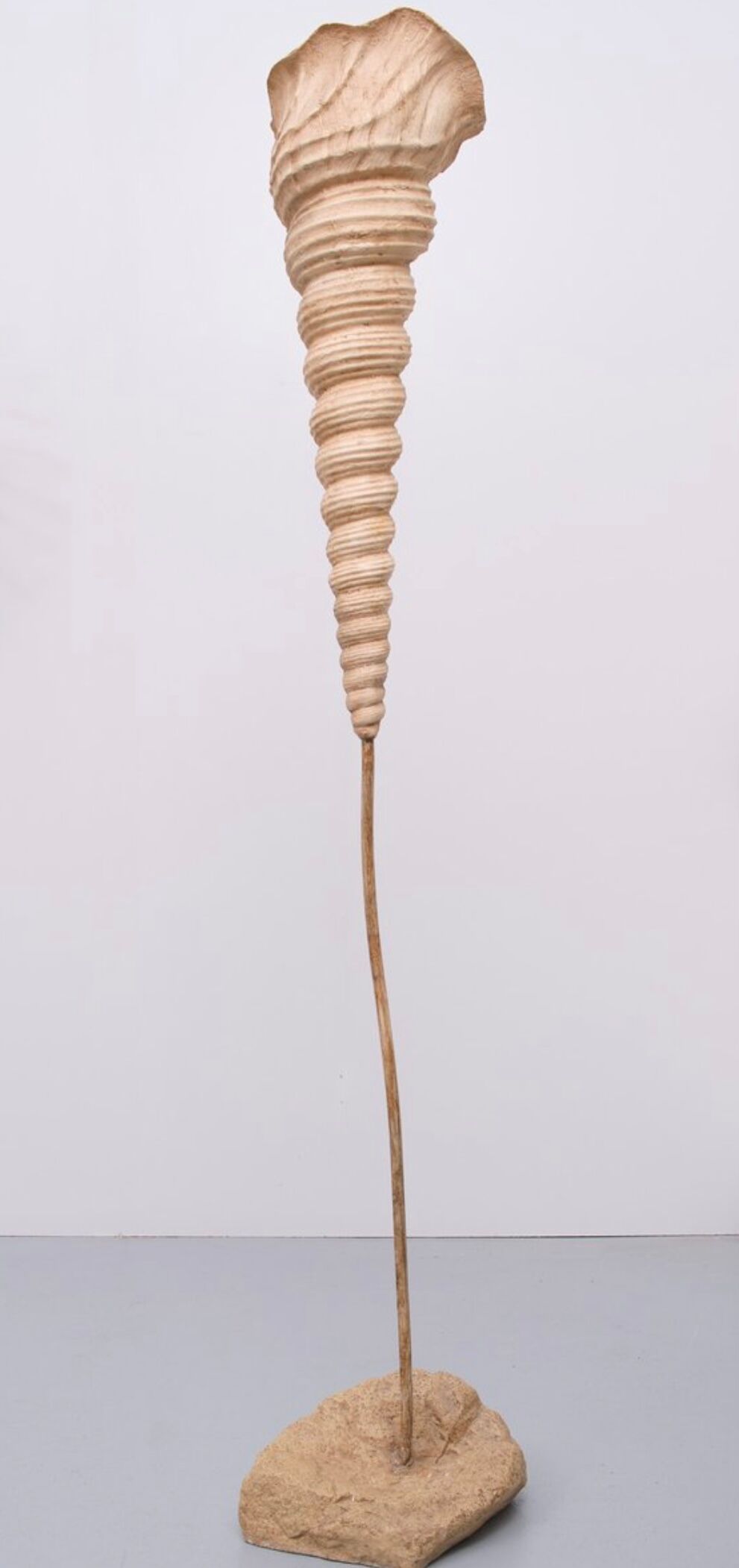 Floor lamp Shell "Ariell" by IIhan Koman 80s