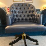 Chaise de bureau en cuir marine