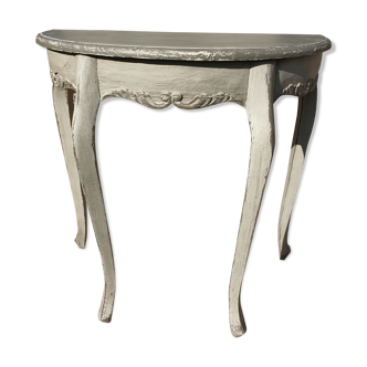 Shabby chic patinated console