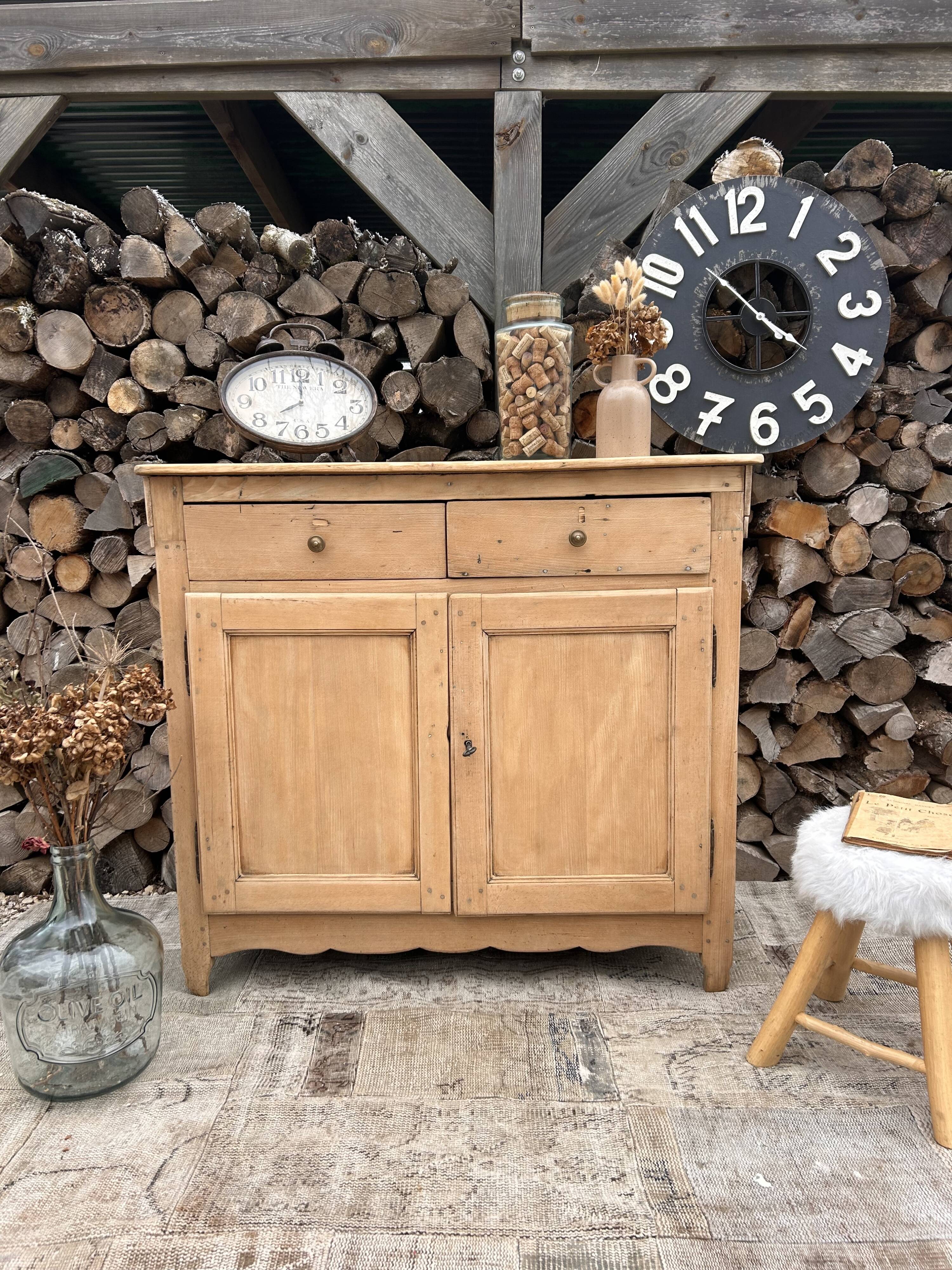 Massive renovated buffet