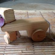 Chien en bois