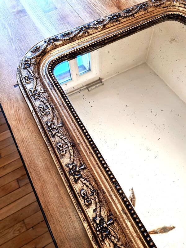Miroir Louis-Philippe ancien doré – “Adélaïde”