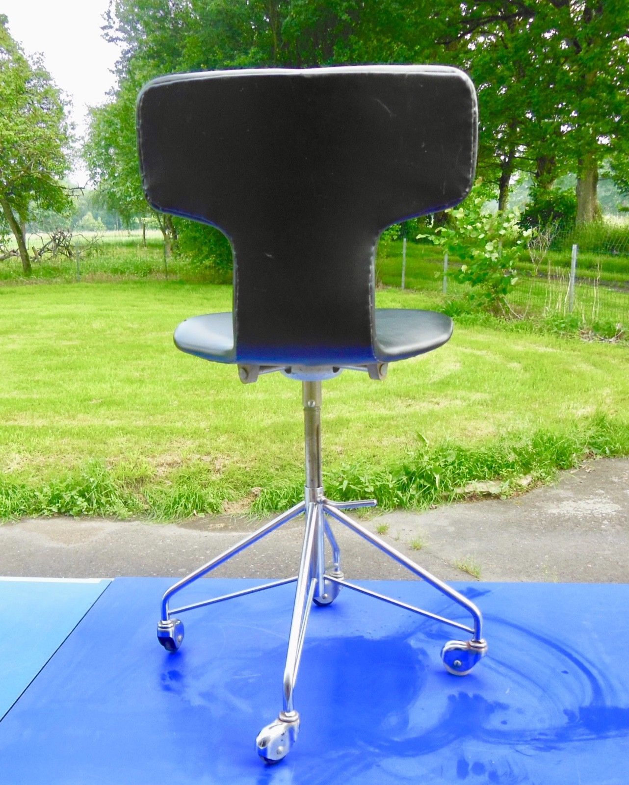 Arne Jacobsen for Fritz Hansen Chair secretary "0569" or "Hammer" original edition -vintage