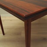 Table en palissandre, design danois, années 1970, production : Danemark