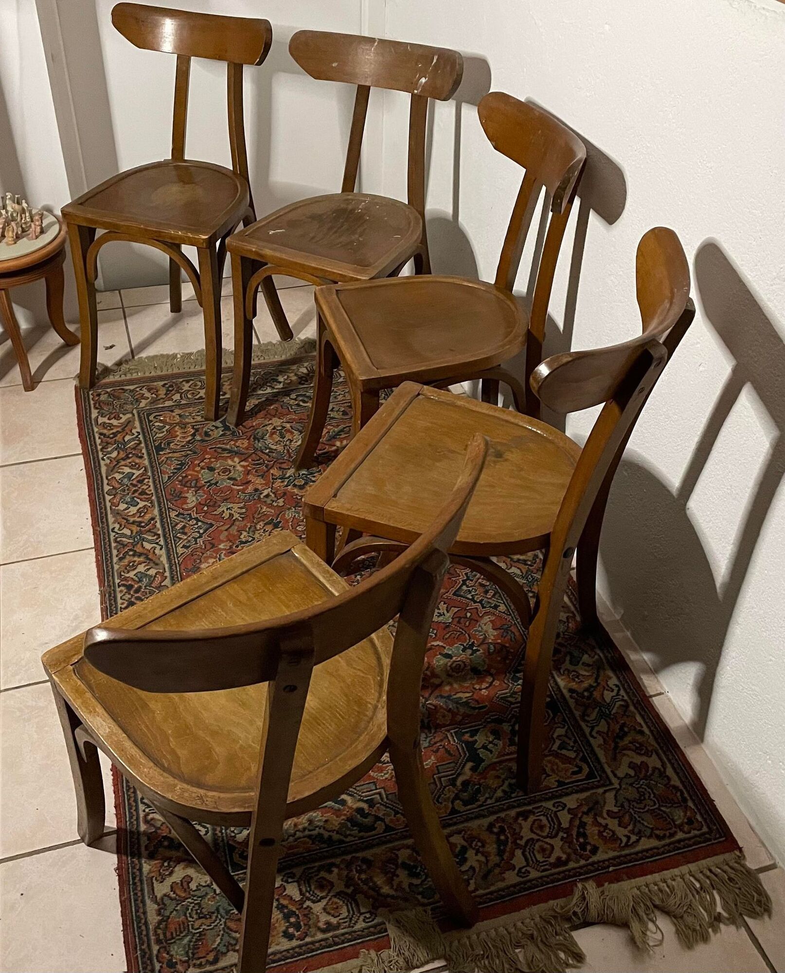 Set of 5 old wooden bistro chairs vintage "banana" folders