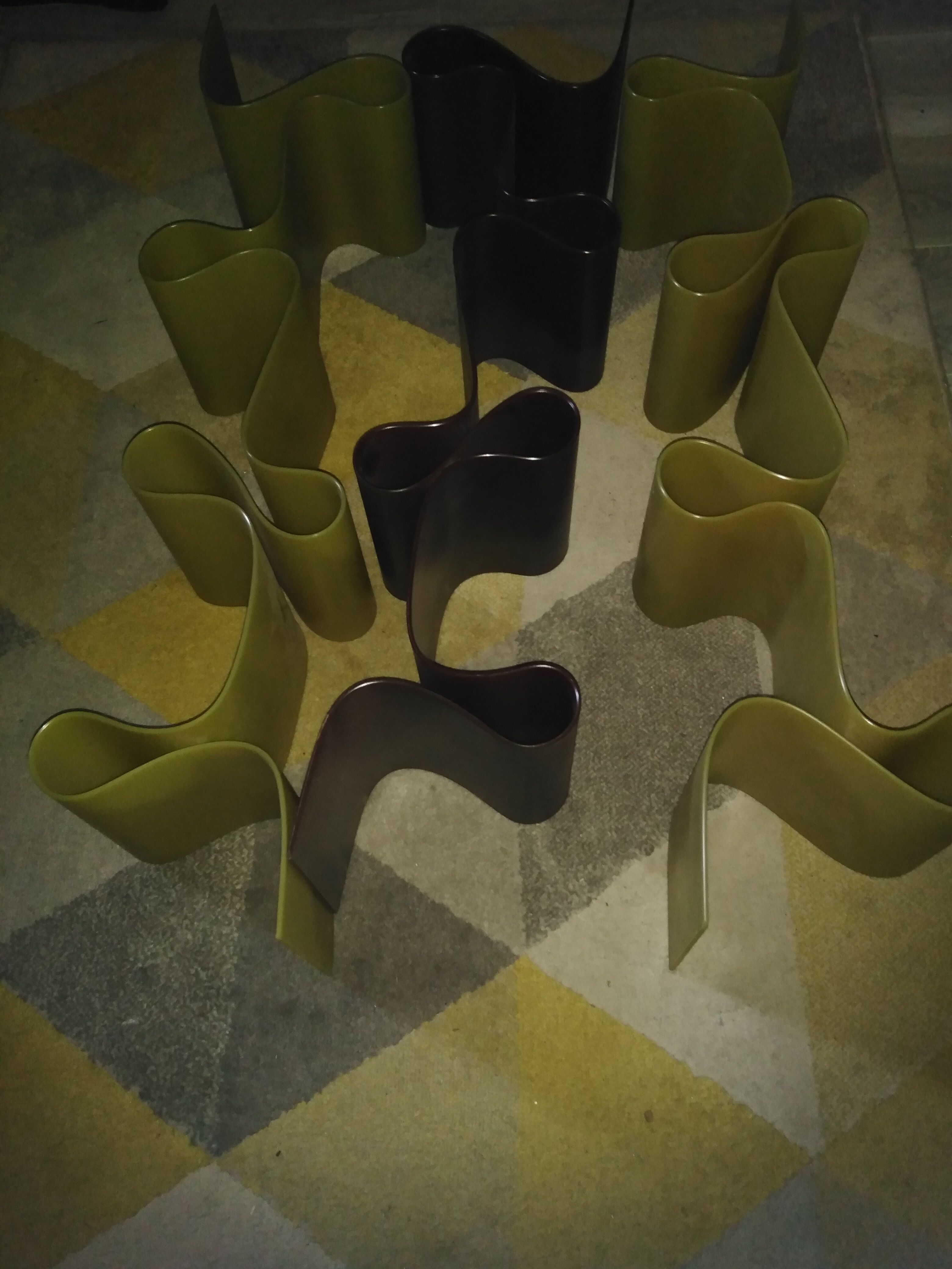 Lovely Rita Kartell shelves by Ron Arad