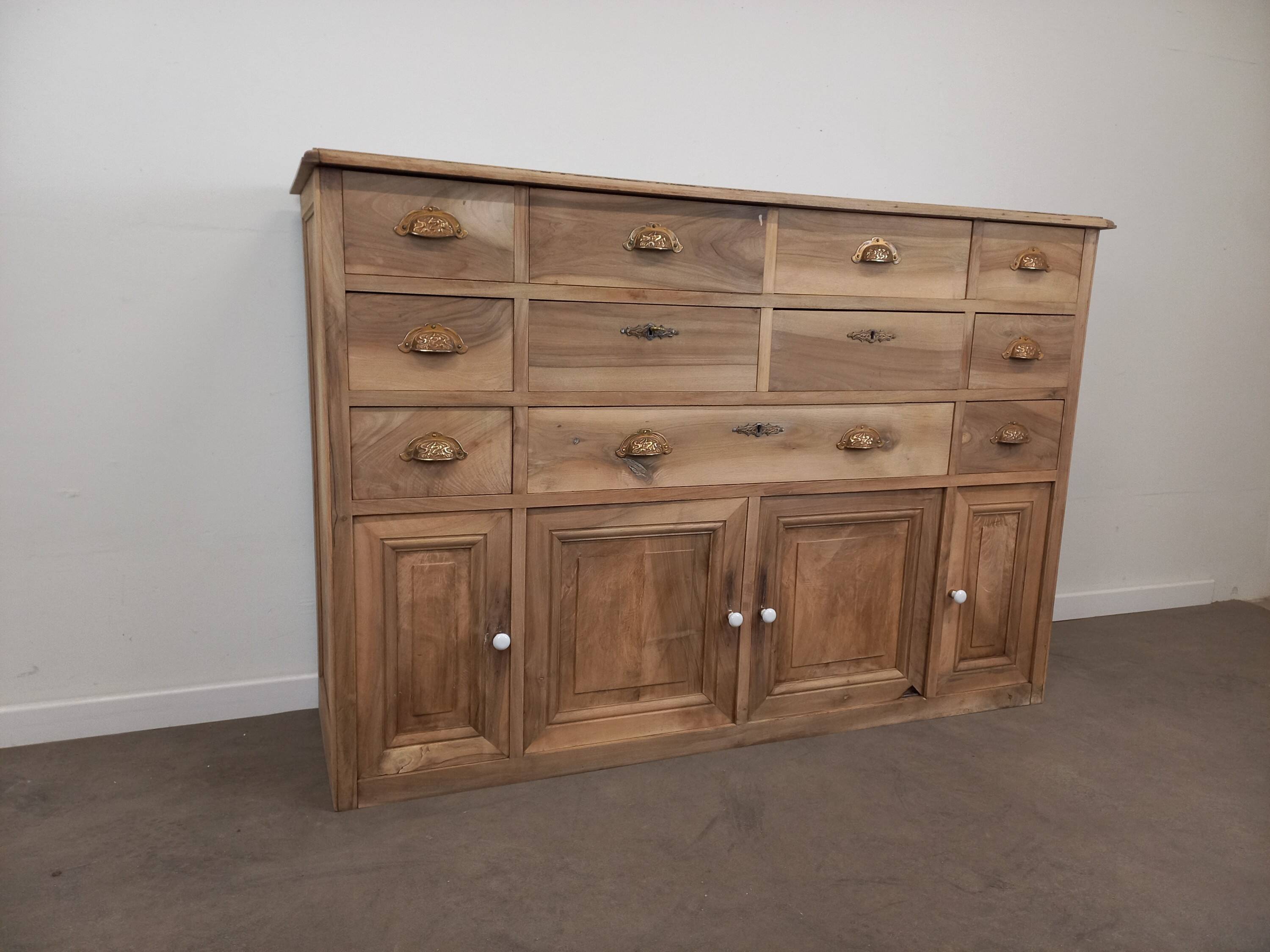 Craft cabinet with drawers