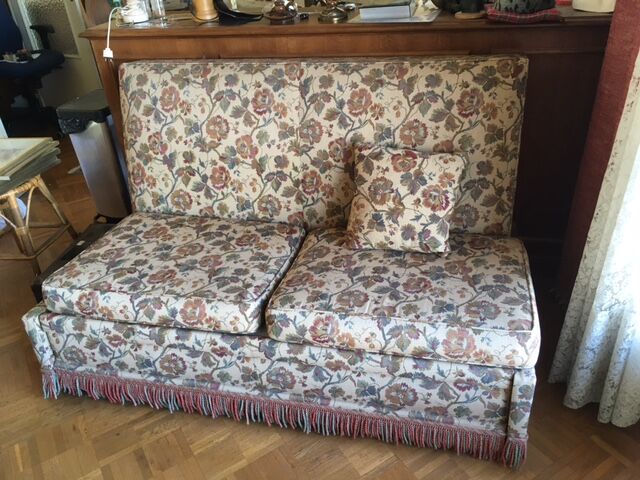 Velvet sofa bed from Genoa and armchairs