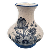 Small ceramic vase with cracked look