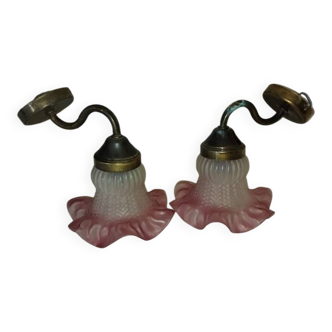 Vintage Wall Sconce Pair – Moulded Pink Glass & Brass | Retro Elegance