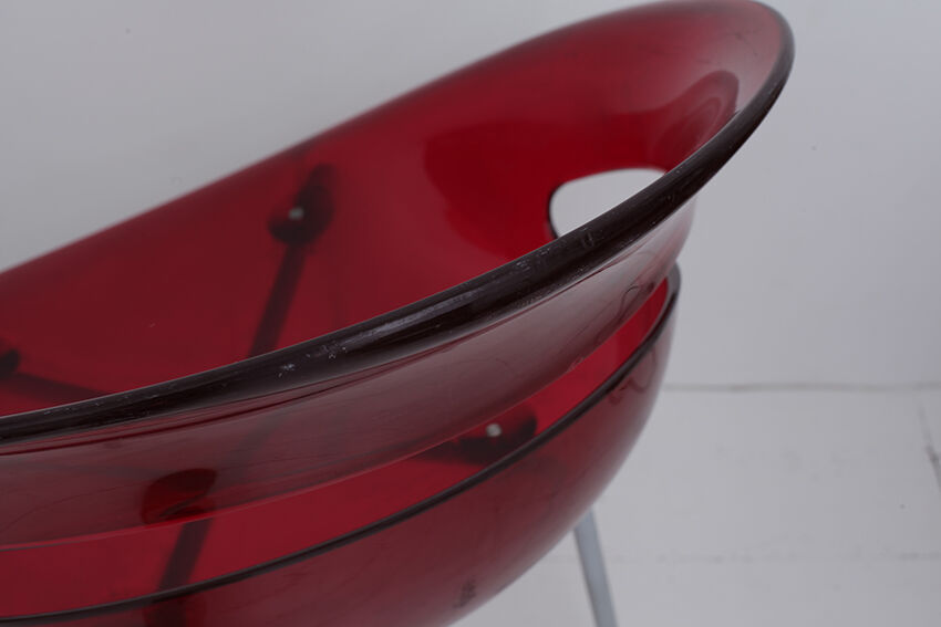 Fauteuil vintage pléxi rouge Arik Levy 1979