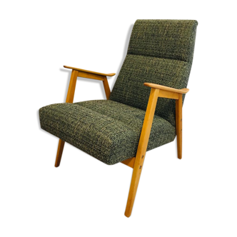 Czechoslovakian armchair from Interier Praha, 1965