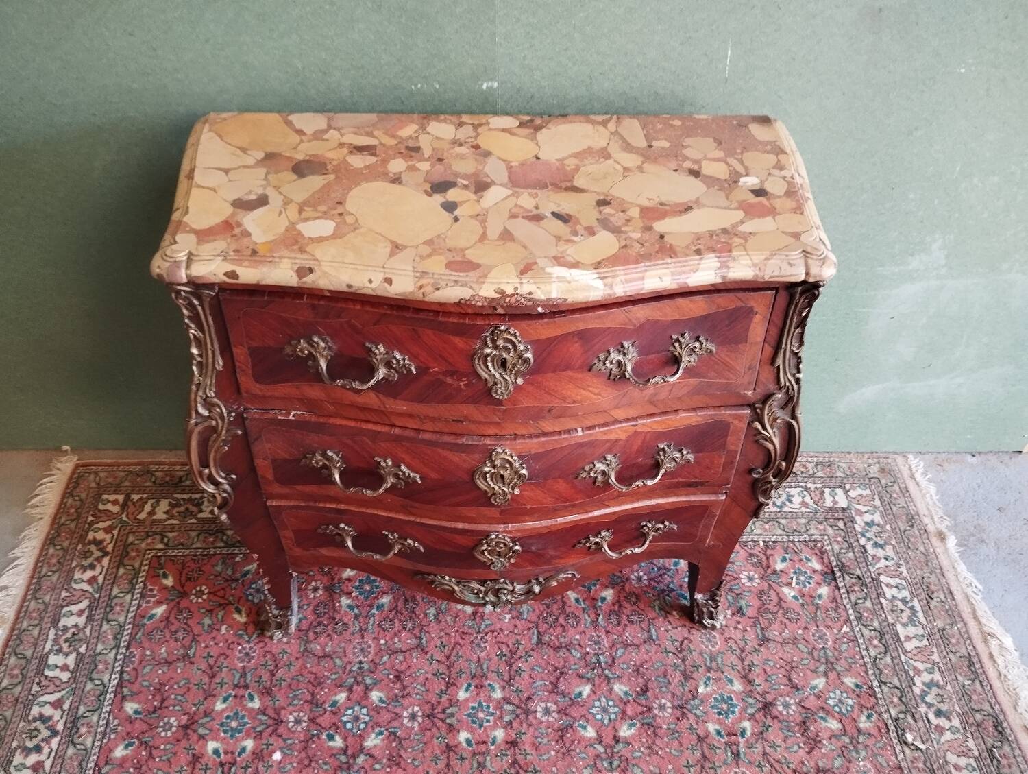 Louis XV style marquetry chest of drawers