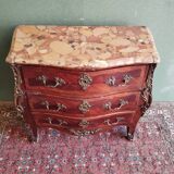 Commode en marqueterie style louis XV