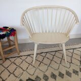 Scandinavian armchair in white wood