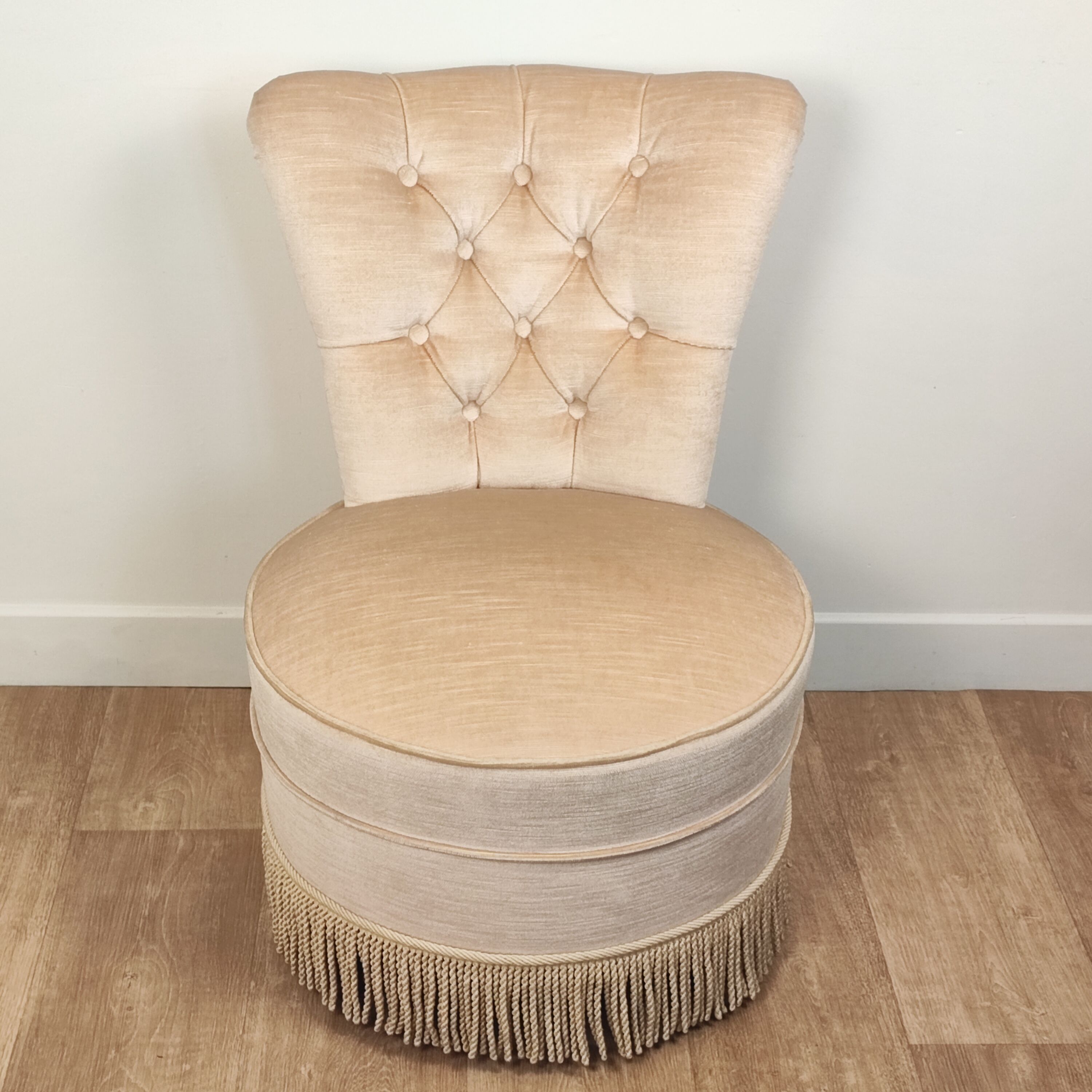 Beige velvet toad armchair