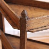 Small corner cabinet in oak, popular Burgundy work from the 19th century.