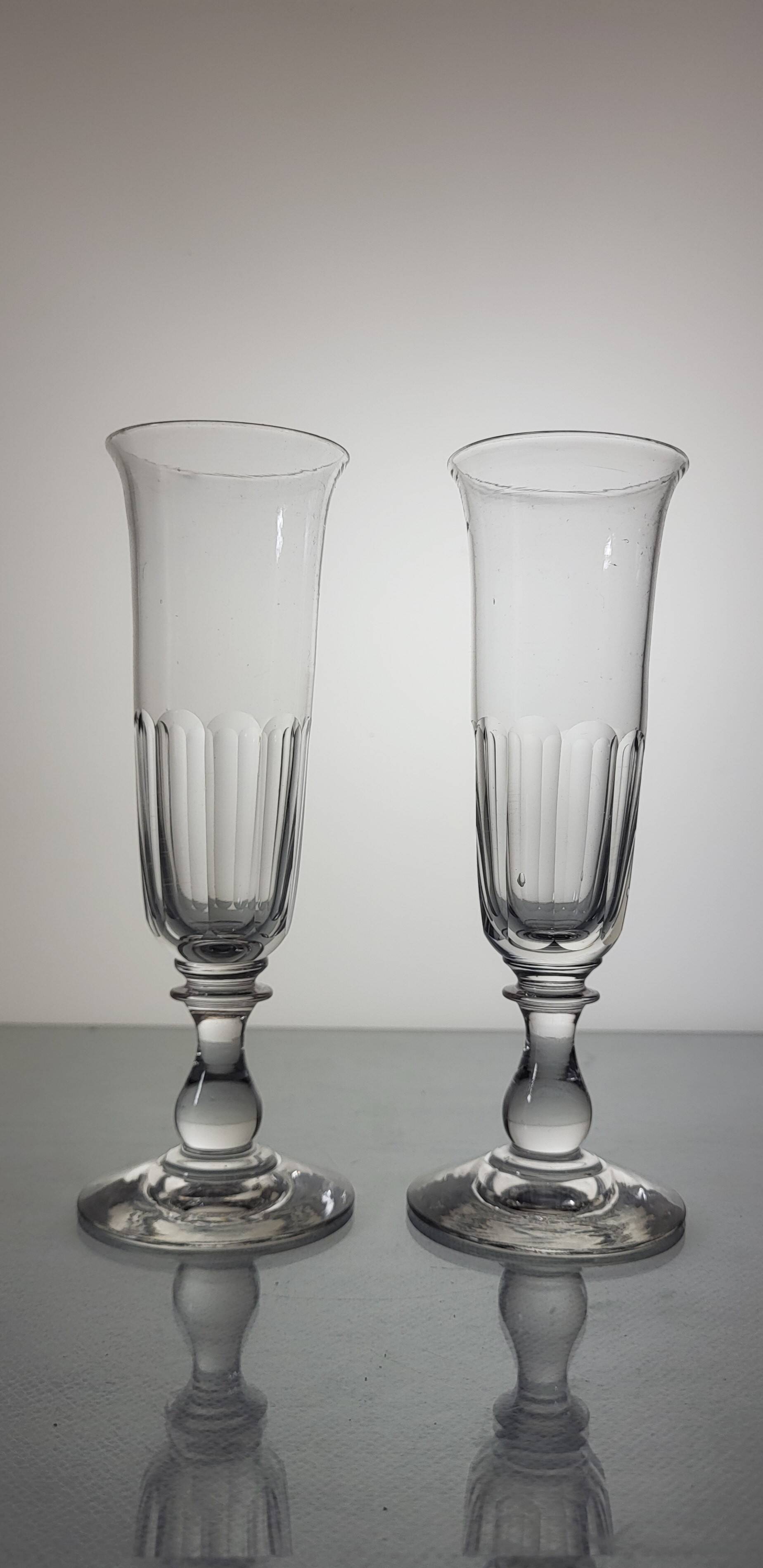 6 19th century champagne flutes / mismatched