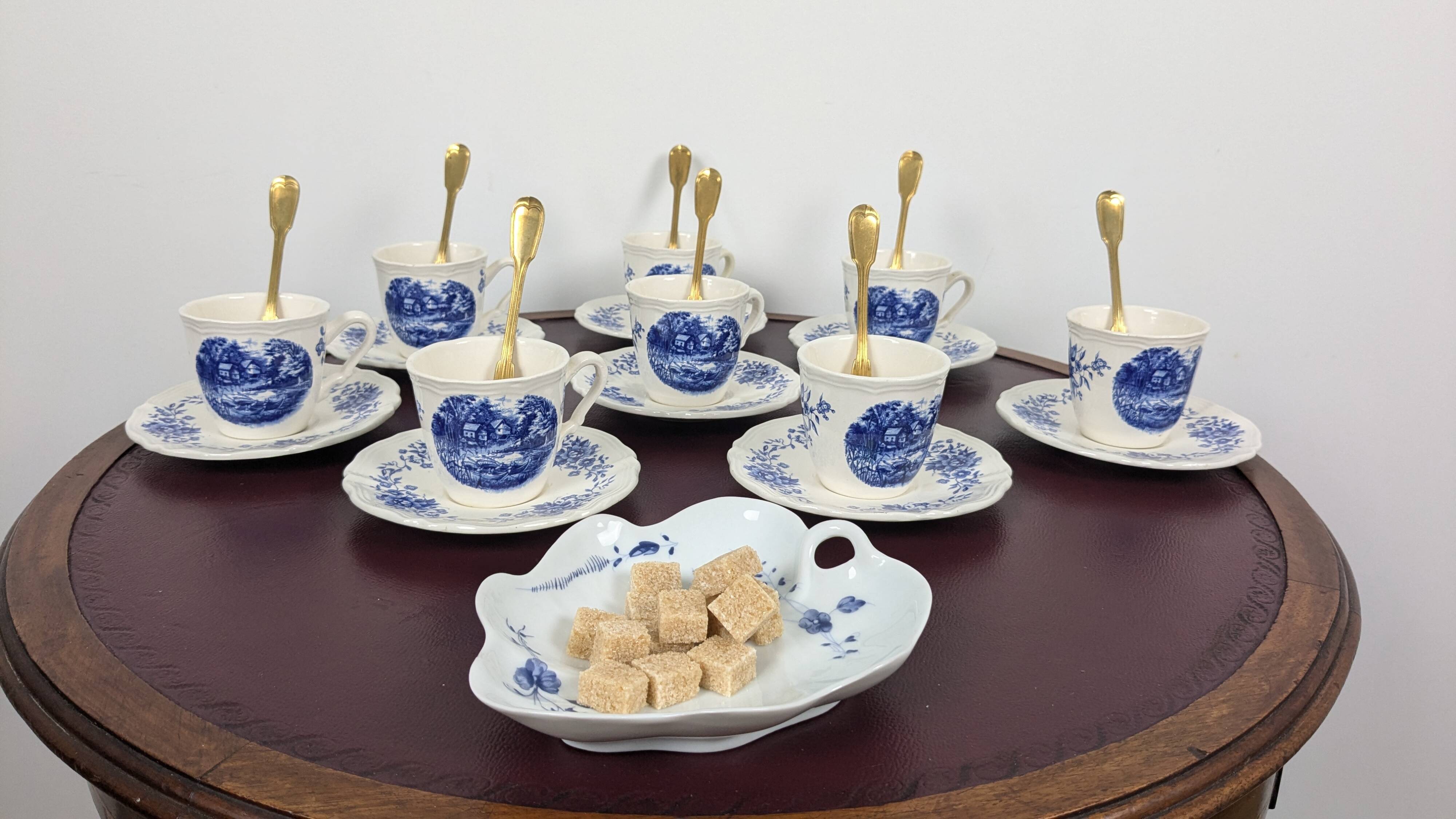 16-piece ceramic coffee set from Sarreguemines