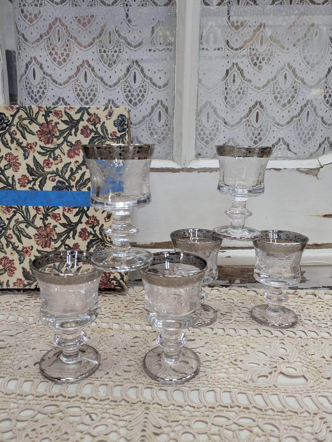 Murano stemmed glasses