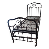 Wrought iron bed