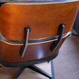 Herman Miller 1980 Lounge chair and ottoman by Charles & Ray Eames