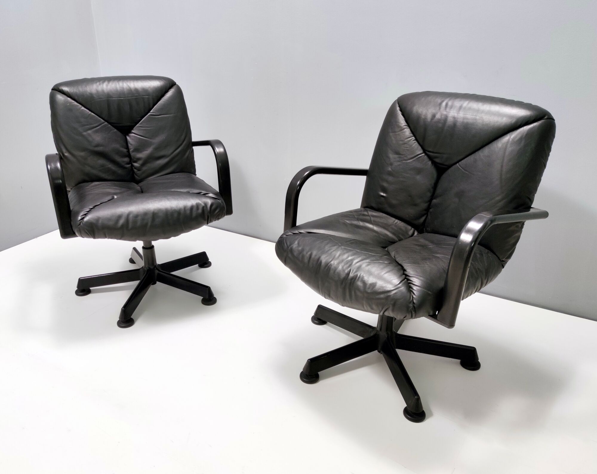 Postmodern Black Leather Office Chair by Vico Magistretti for ICF Design, 1978