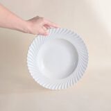 White ceramic twisted dinnerware set
