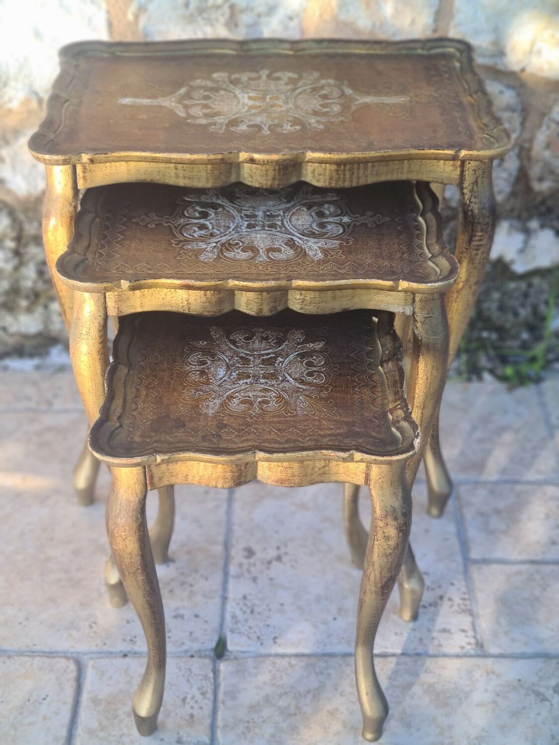 Painted wooden nesting table