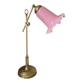 Grande lampe vintage en laiton et tulipe en opaline rose