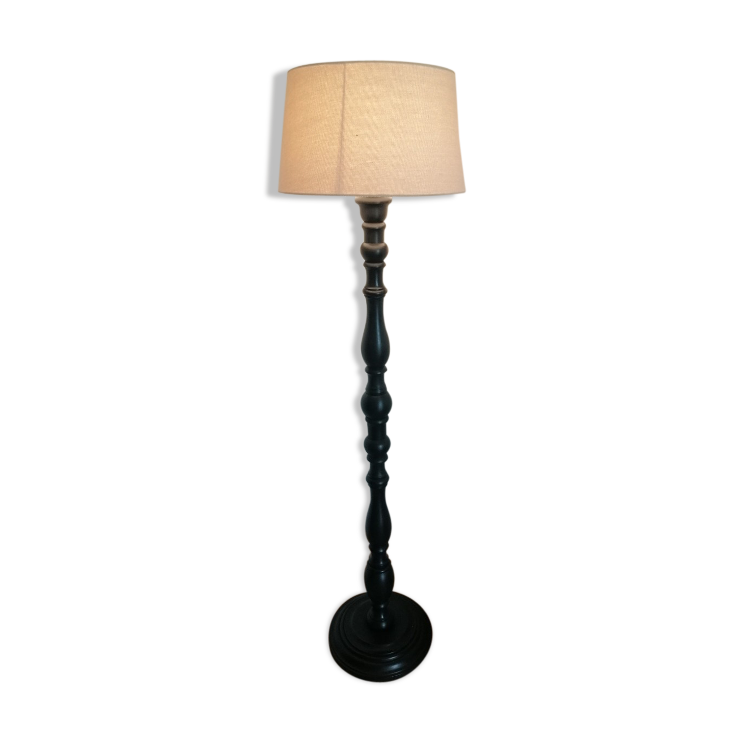 Floor lamp