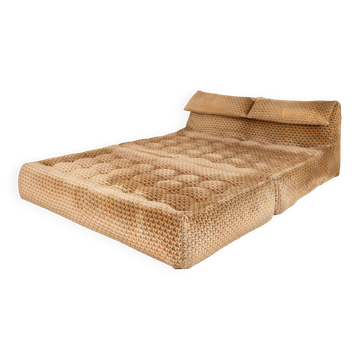 Vintage Bamboletto Daybed by Mario Bellini for B&B Italia, 1975 — Signed, Original Upholstery