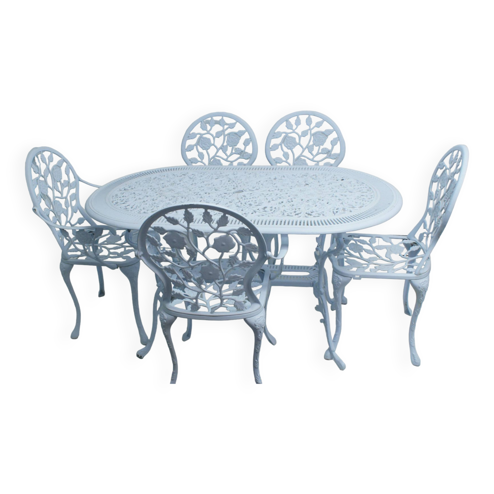 Crafted aluminum garden table