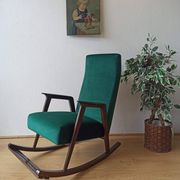 Fauteuil à bascule vintage des années 50.