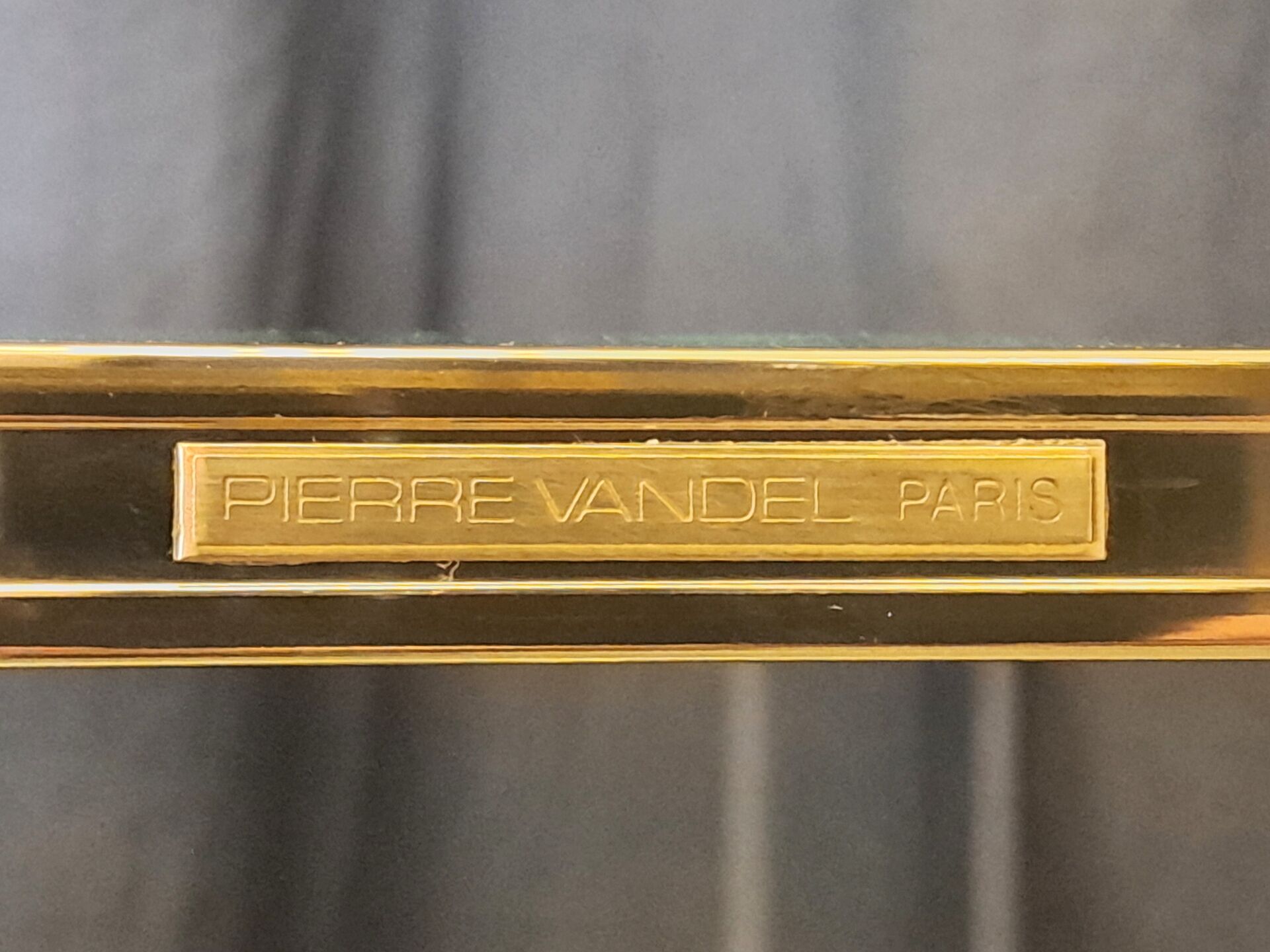 Console Pierre Vandel en lucite et alu doré