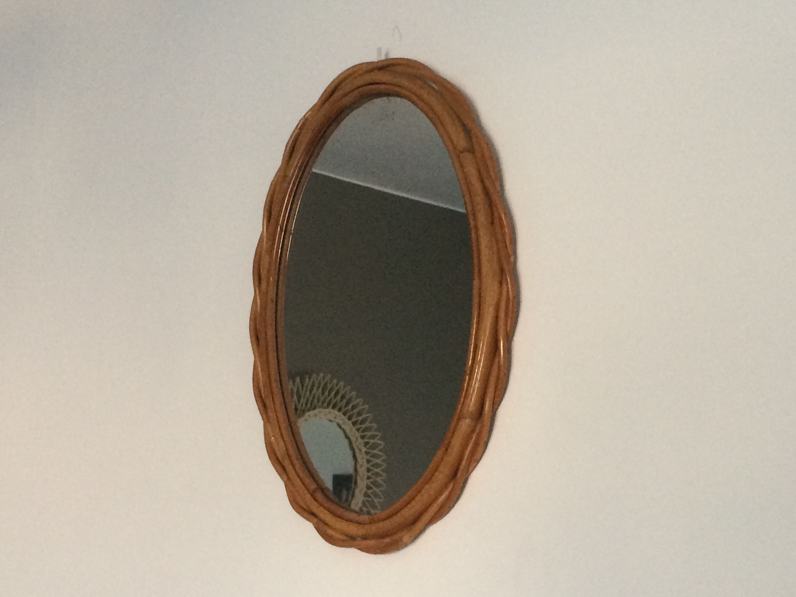 Oval mirror in rattan from the 60s, 40x26 cm