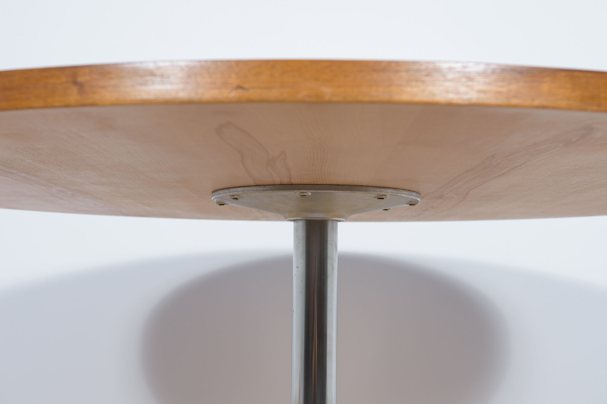 Mid-century teak round dining table, 1970s