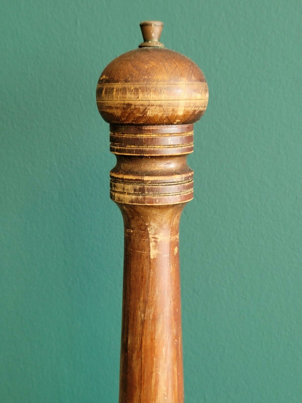 Moulin à poivre vintage en bois H 36,5 cm