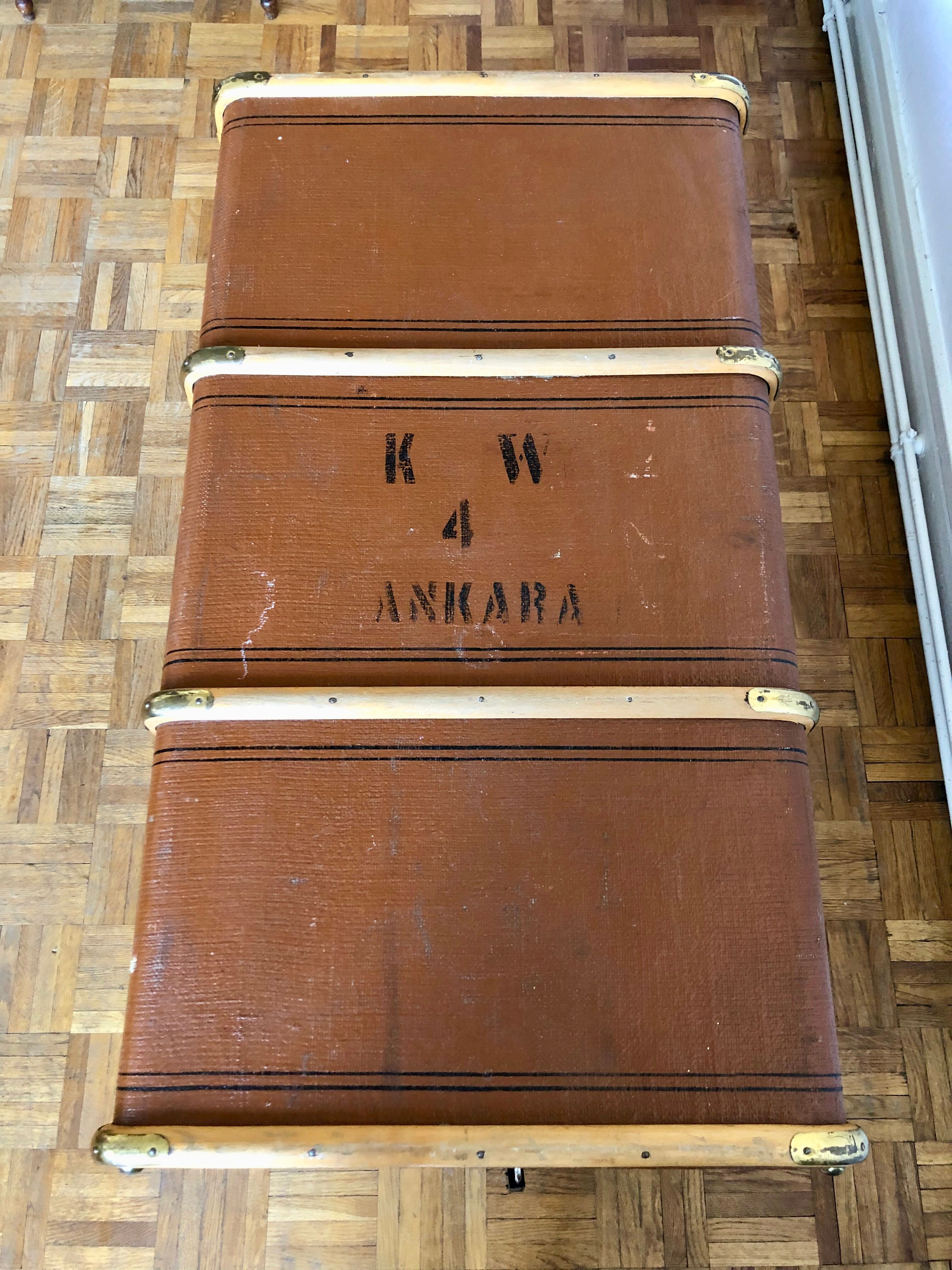 travel trunk to Ankara