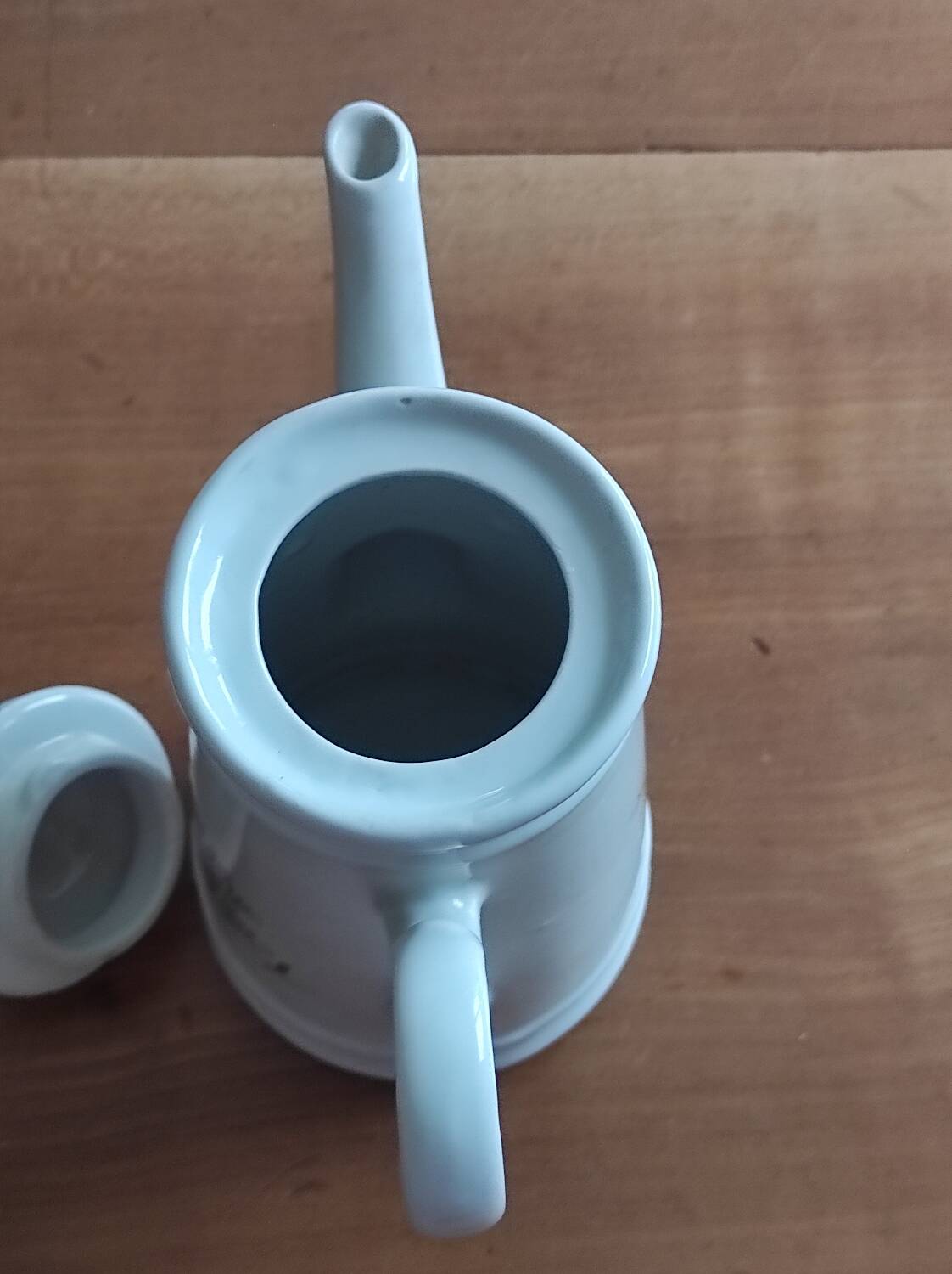 Small coffee maker